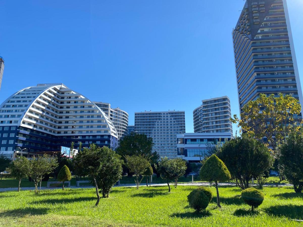 White Sails Residential Hotel Batumi Exterior foto