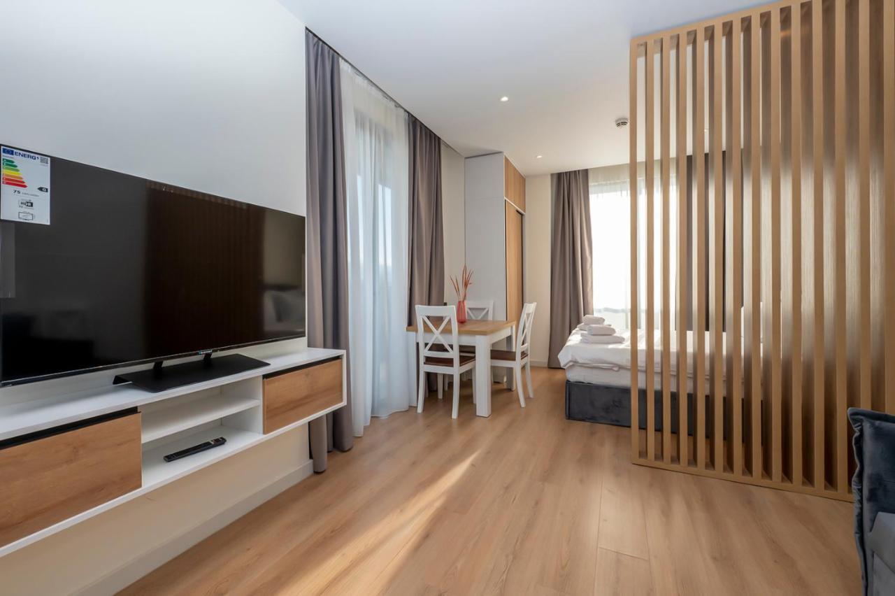 White Sails Residential Hotel Batumi Exterior foto