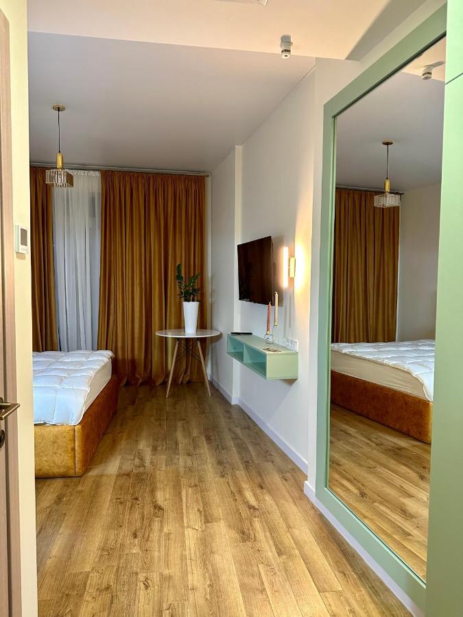 White Sails Residential Hotel Batumi Exterior foto